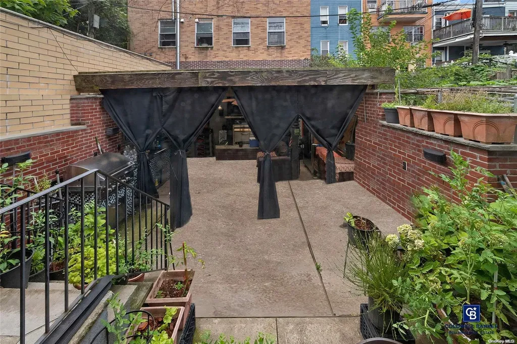 772 42nd Street Brooklyn NY 11232