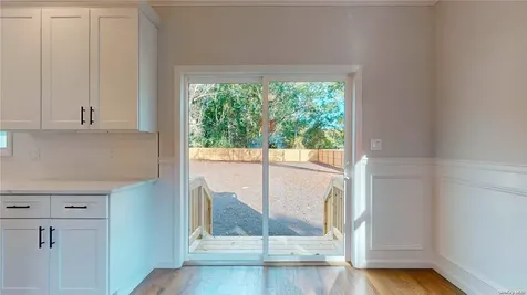 45a N Saunders Avenue Center Moriches NY 11934