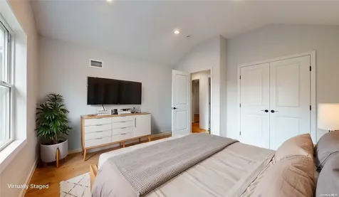 45a N Saunders Avenue Center Moriches NY 11934