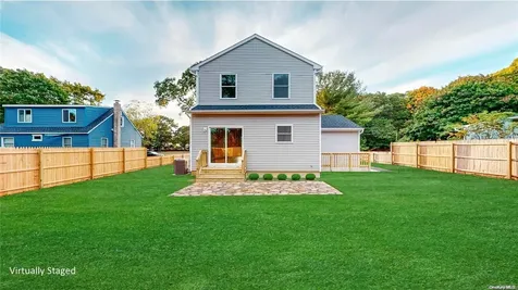 45a N Saunders Avenue Center Moriches NY 11934