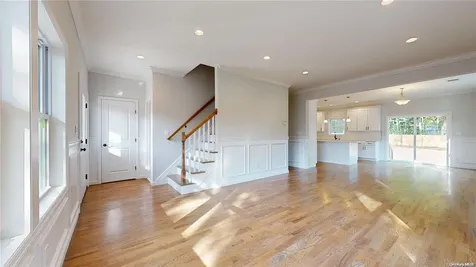 45a N Saunders Avenue Center Moriches NY 11934