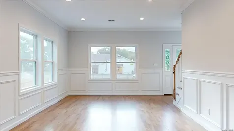 45a N Saunders Avenue Center Moriches NY 11934