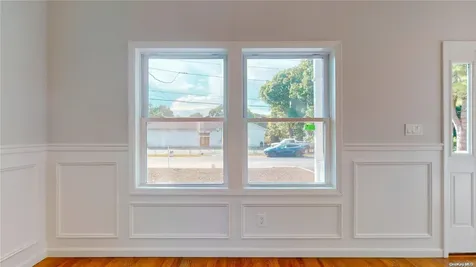 45a N Saunders Avenue Center Moriches NY 11934