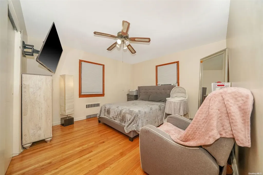 28 Green Avenue Lynbrook NY 11563