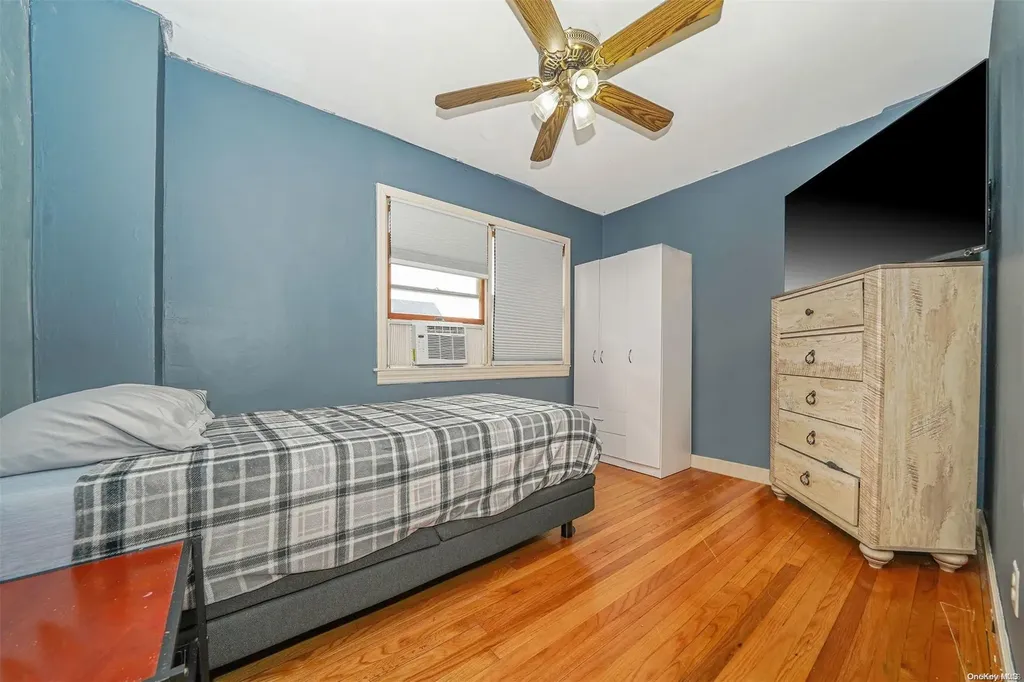 28 Green Avenue Lynbrook NY 11563