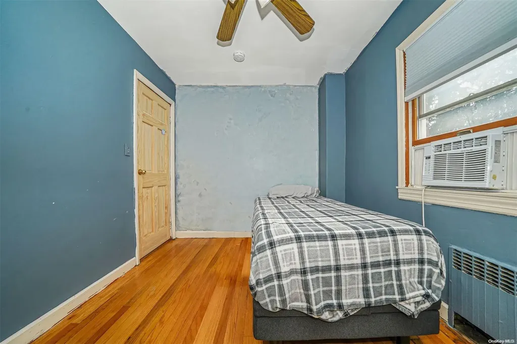 28 Green Avenue Lynbrook NY 11563