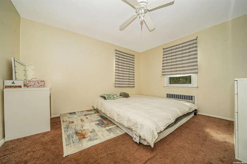 28 Green Avenue Lynbrook NY 11563
