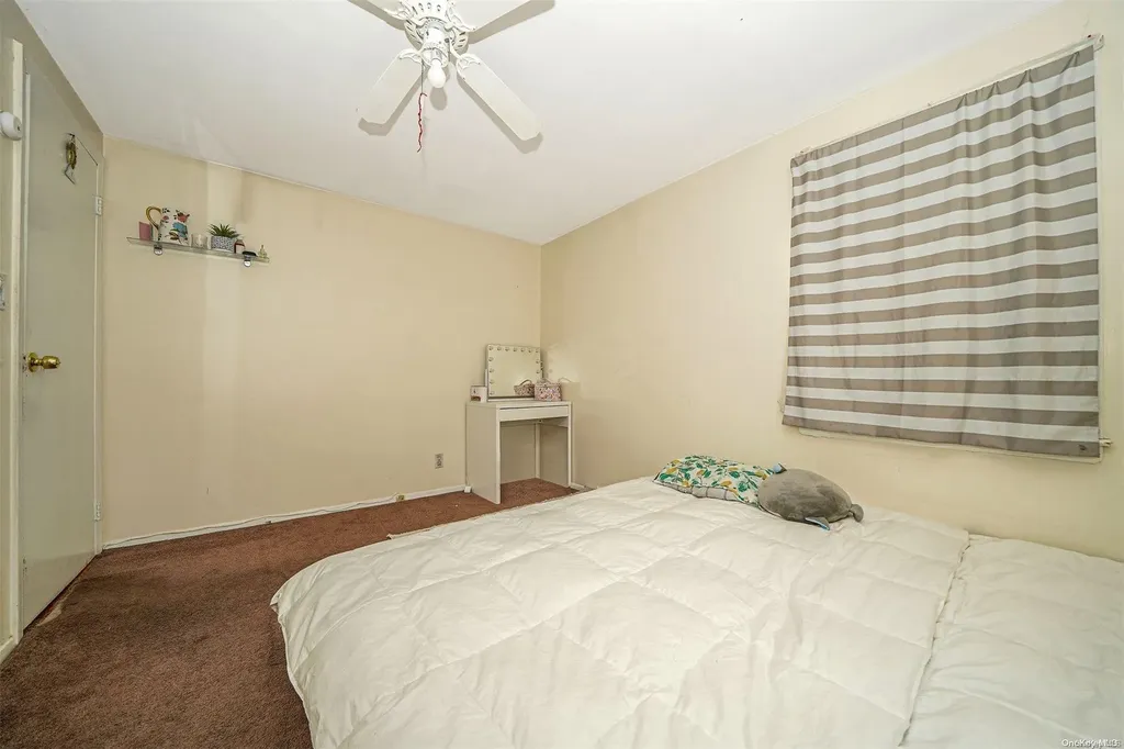 28 Green Avenue Lynbrook NY 11563