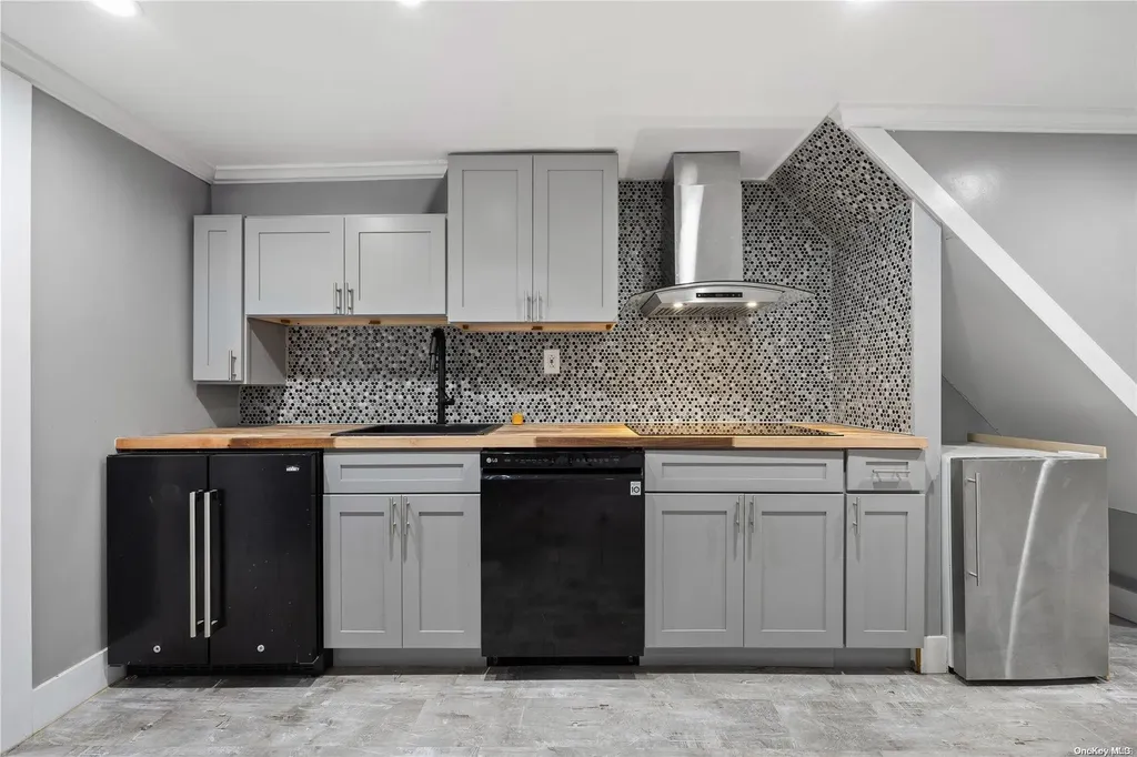 188 Conklin Avenue Brooklyn NY 11236
