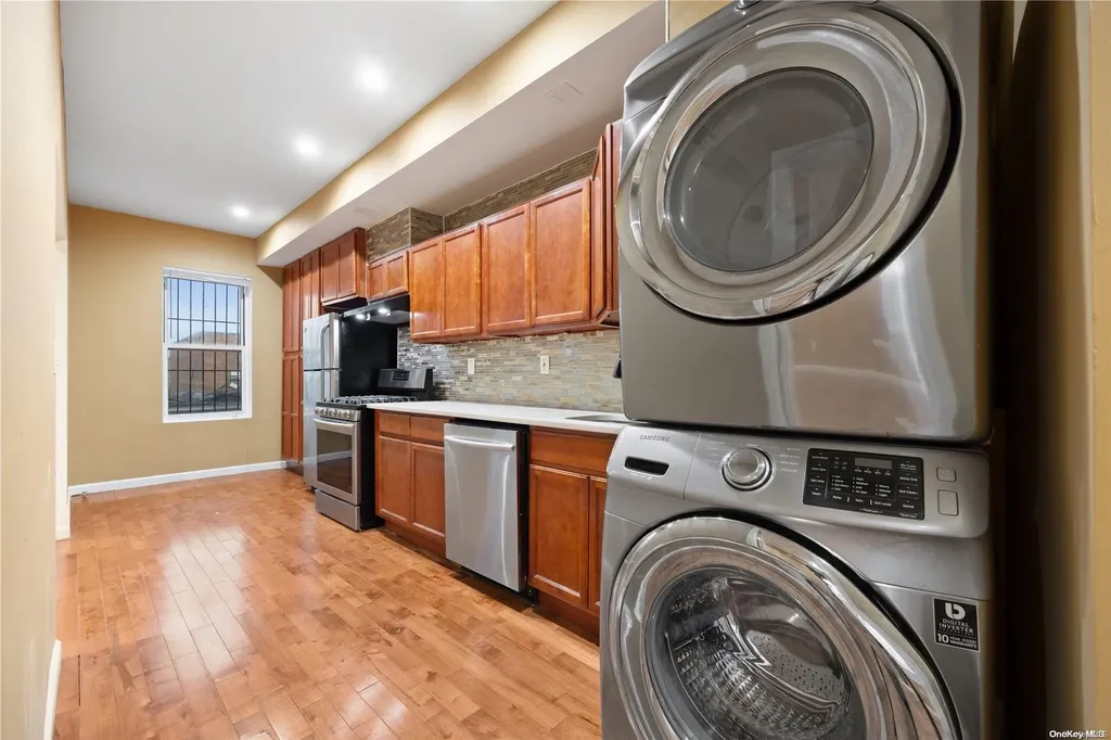 188 Conklin Avenue Brooklyn NY 11236
