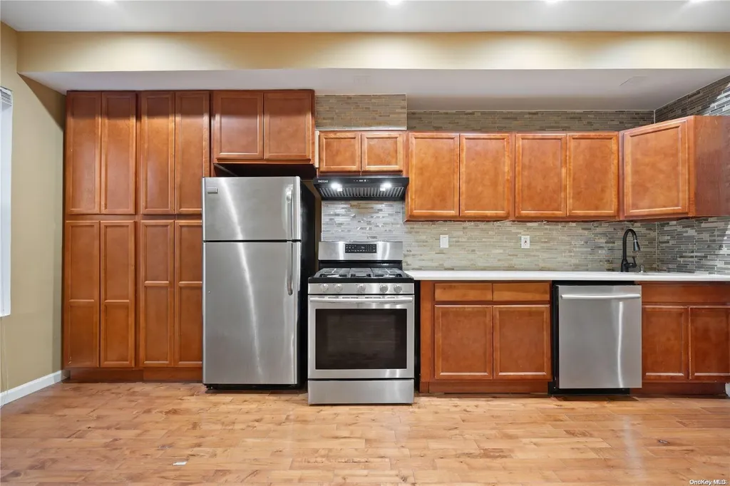 188 Conklin Avenue Brooklyn NY 11236