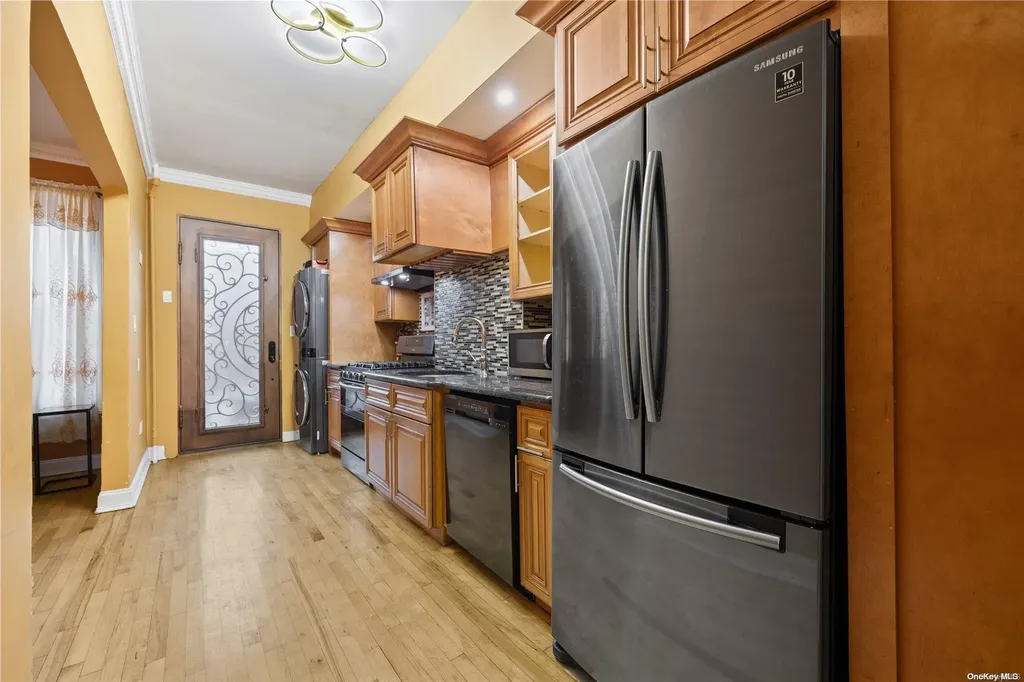 188 Conklin Avenue Brooklyn NY 11236
