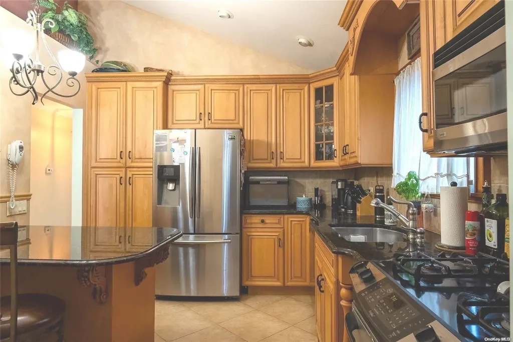 430 E Olive Street Long Beach NY 11561