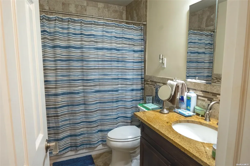 430 E Olive Street Long Beach NY 11561