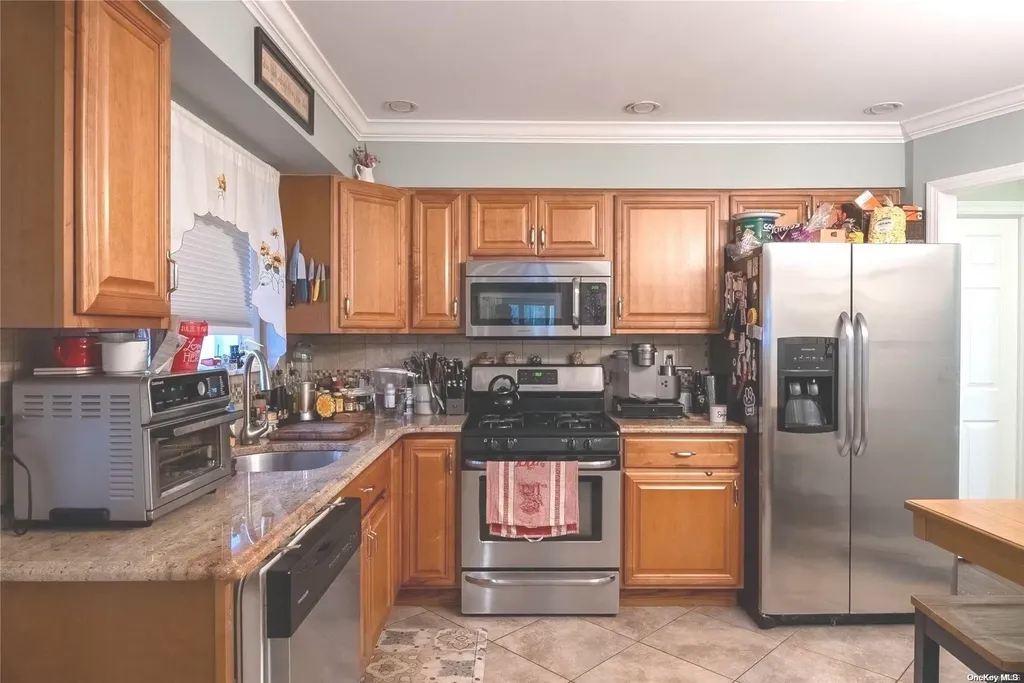 430 E Olive Street Long Beach NY 11561
