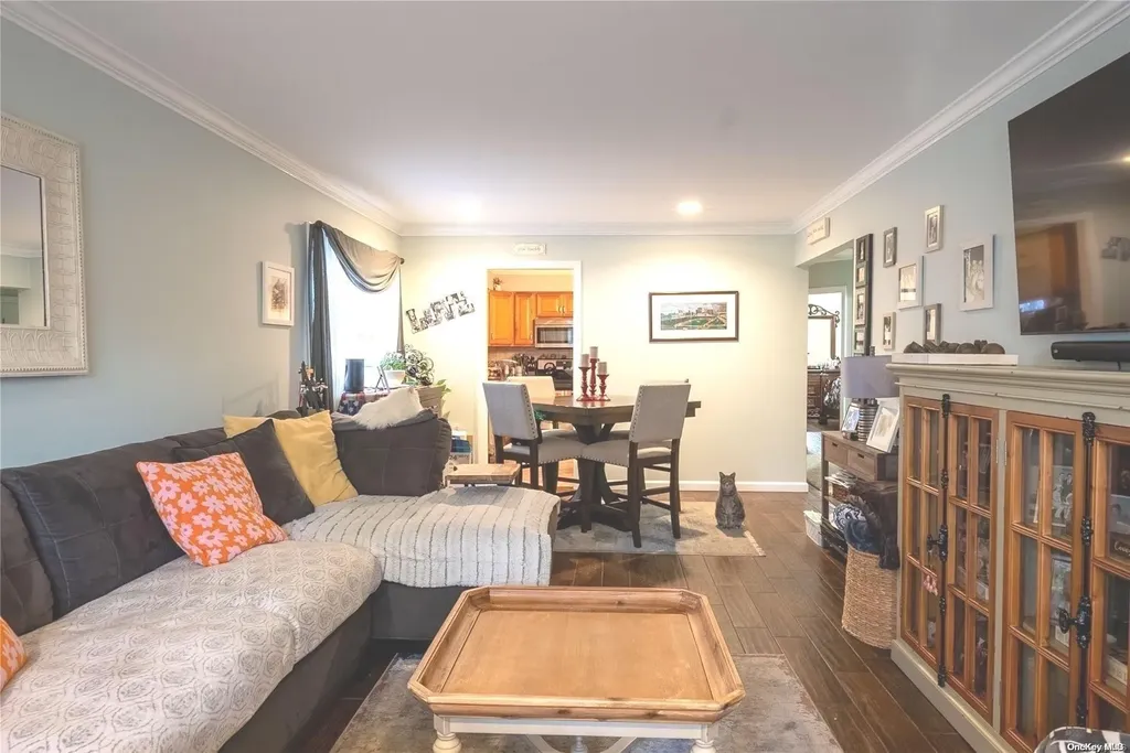 430 E Olive Street Long Beach NY 11561