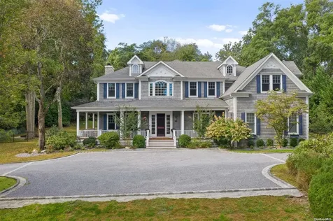 280 Southdown Road Lloyd Harbor NY 11743