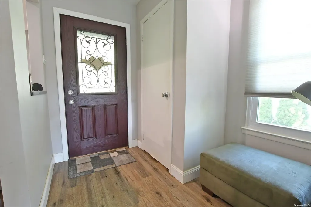 17 Kathleen Crescent Coram NY 11727