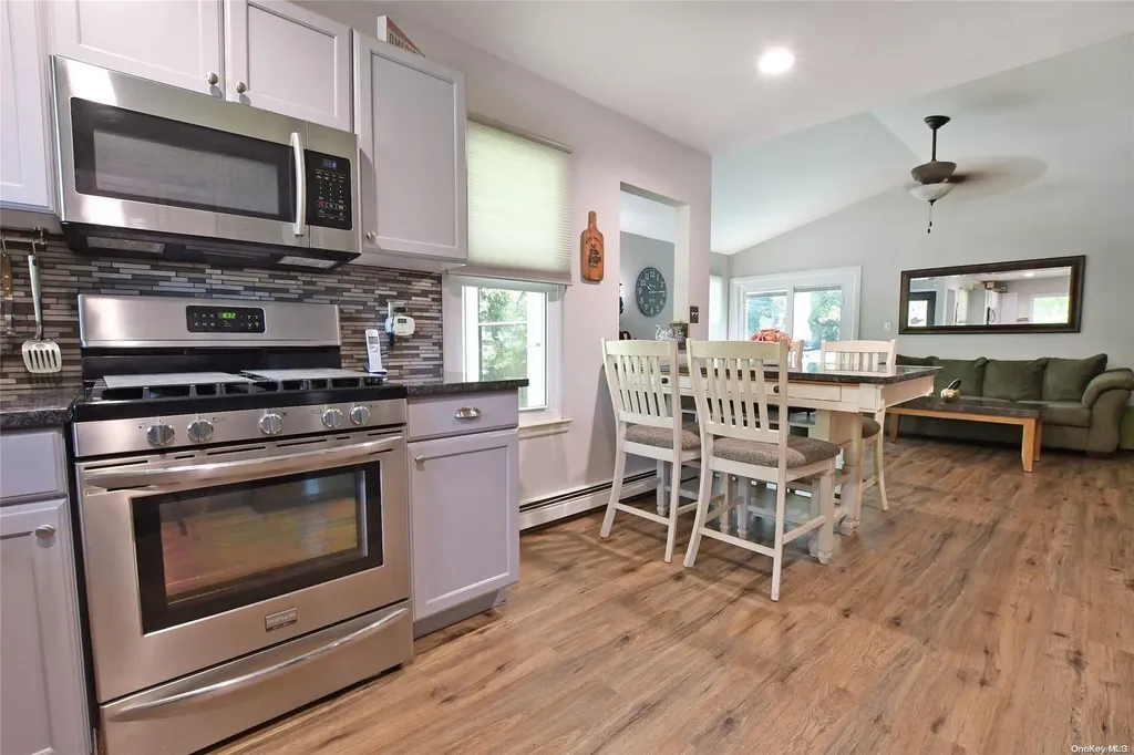 17 Kathleen Crescent Coram NY 11727
