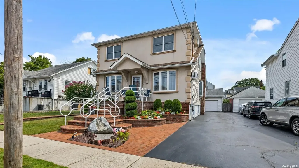 532 Cedarhurst Avenue Cedarhurst NY 11516