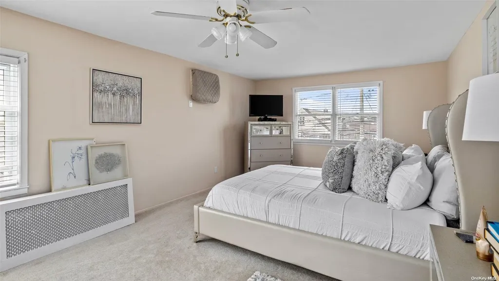 532 Cedarhurst Avenue Cedarhurst NY 11516