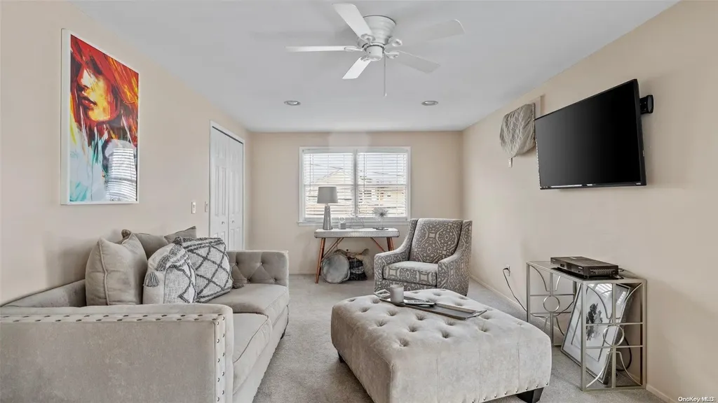 532 Cedarhurst Avenue Cedarhurst NY 11516