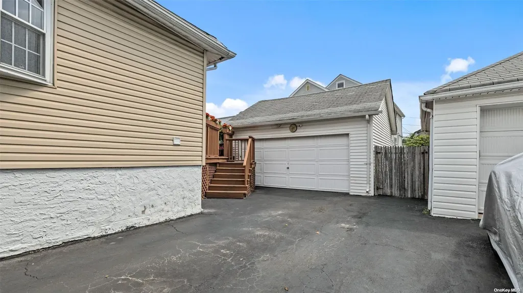 532 Cedarhurst Avenue Cedarhurst NY 11516