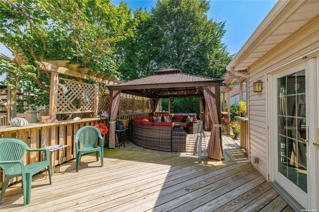 116 Burt Avenue Oceanside NY 11572