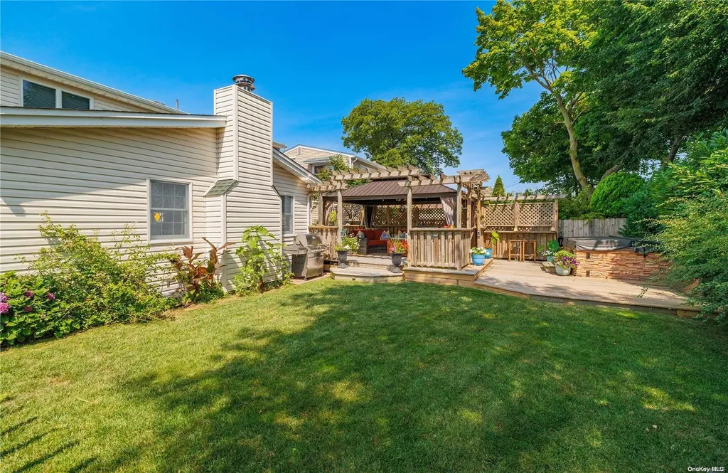 116 Burt Avenue Oceanside NY 11572