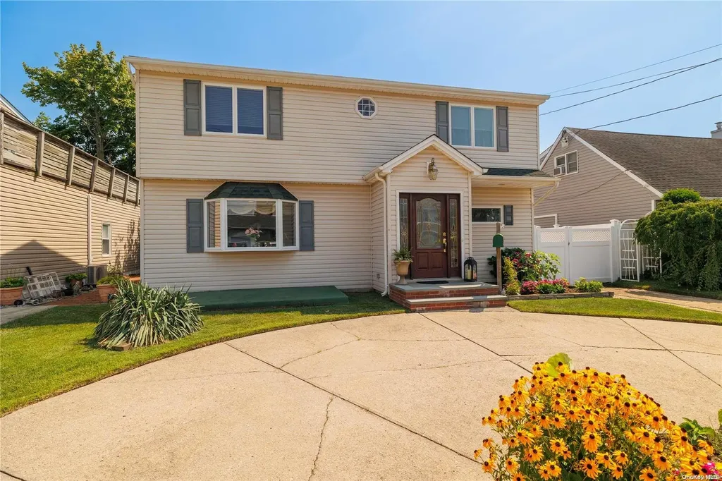 116 Burt Avenue Oceanside NY 11572