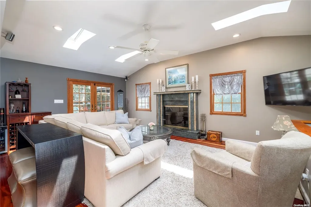 116 Burt Avenue Oceanside NY 11572