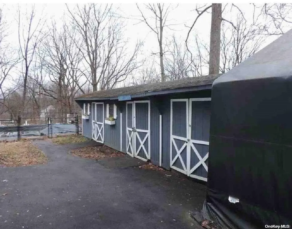 20 Seitz Terrace Poughkeepsie NY 12603