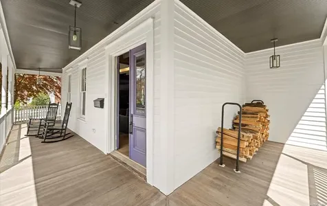 13 Hansen Place Sea Cliff NY 11579