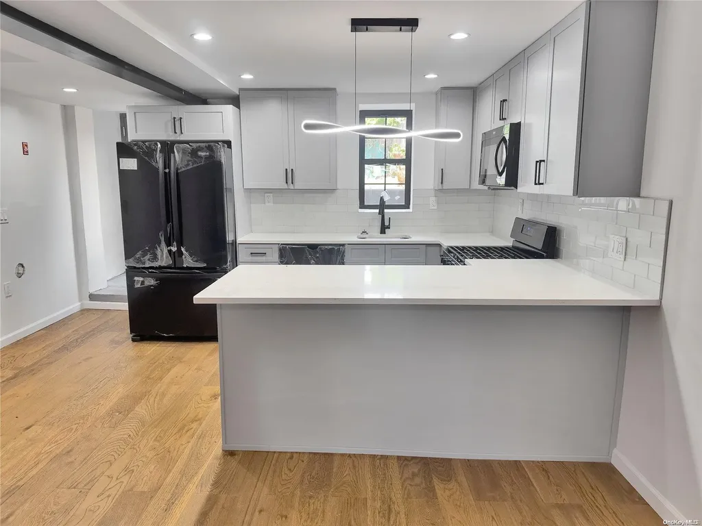 2287 Pacific Street Brooklyn NY 11233