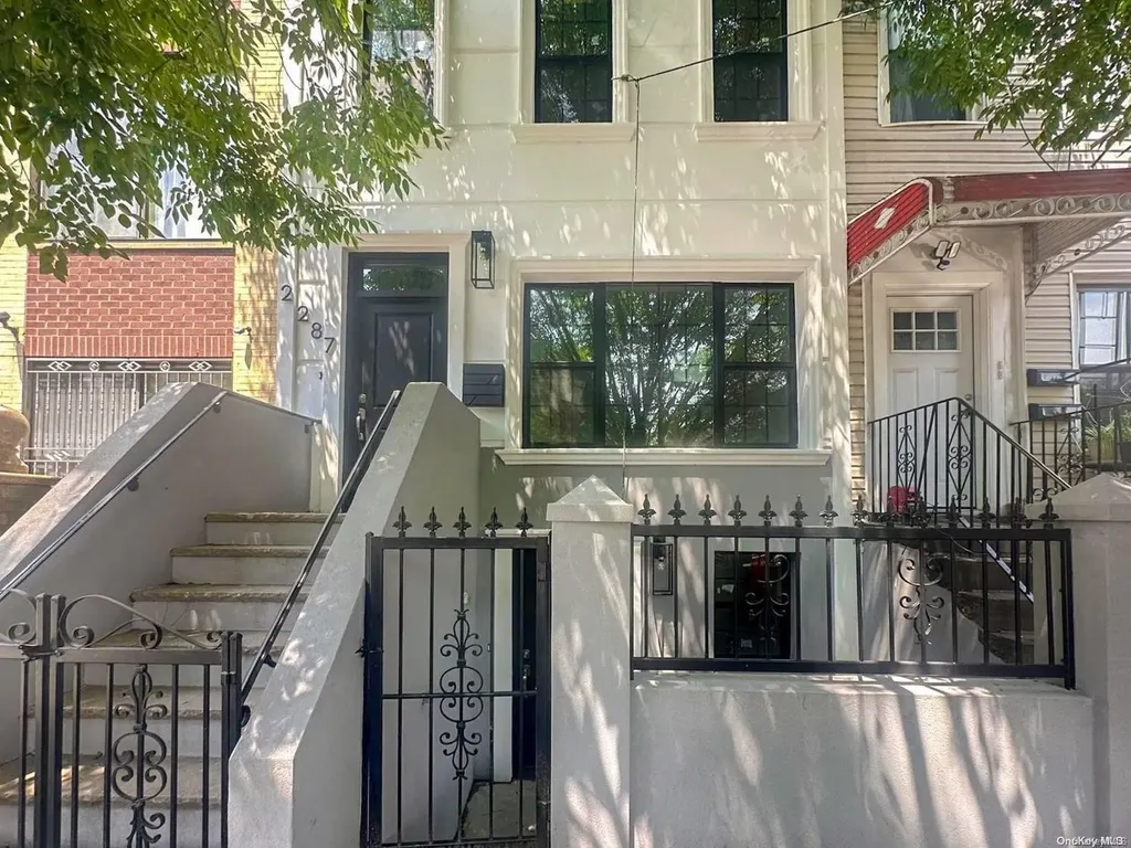 2287 Pacific Street Brooklyn NY 11233