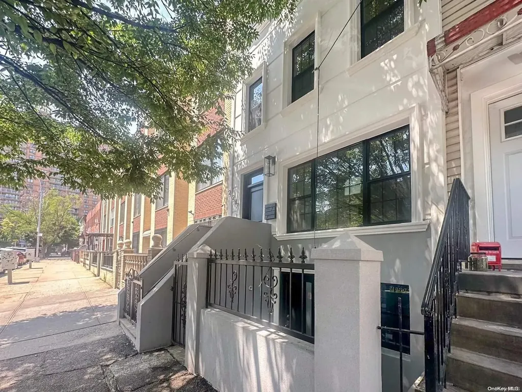 2287 Pacific Street Brooklyn NY 11233