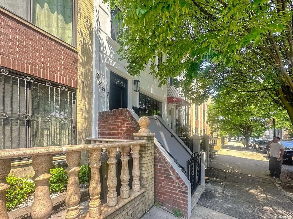 2287 Pacific Street Brooklyn NY 11233