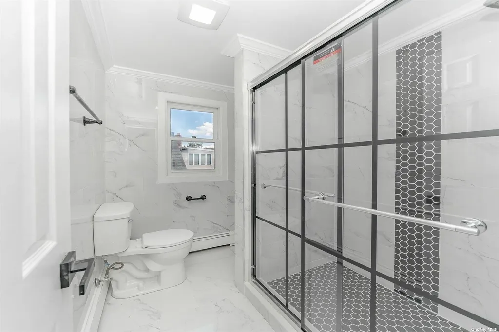 80 Evergreen Avenue Lynbrook NY 11563