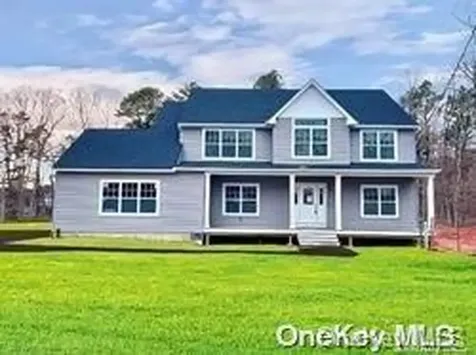 28b N Petty Lane Medford NY 11763