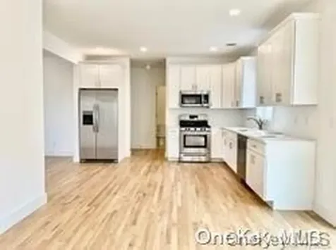 28b N Petty Lane Medford NY 11763