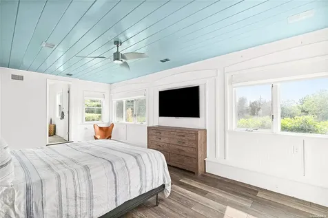 98 And 102 Little Neck Road Southampton NY 11968