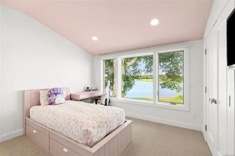 98 And 102 Little Neck Road Southampton NY 11968