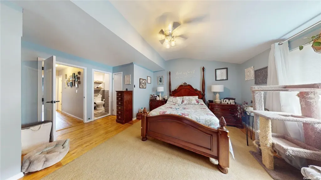 128 Cody Place Staten Island NY 10312