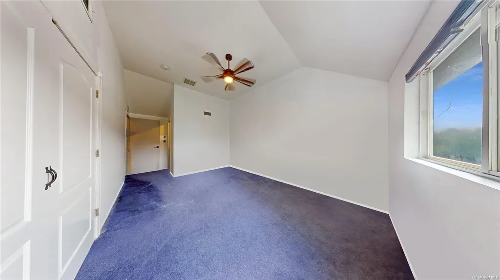 128 Cody Place Staten Island NY 10312
