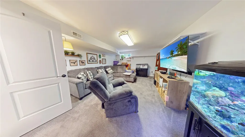 128 Cody Place Staten Island NY 10312
