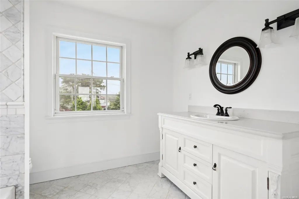 8 Gilbert Road Hampton Bays NY 11946