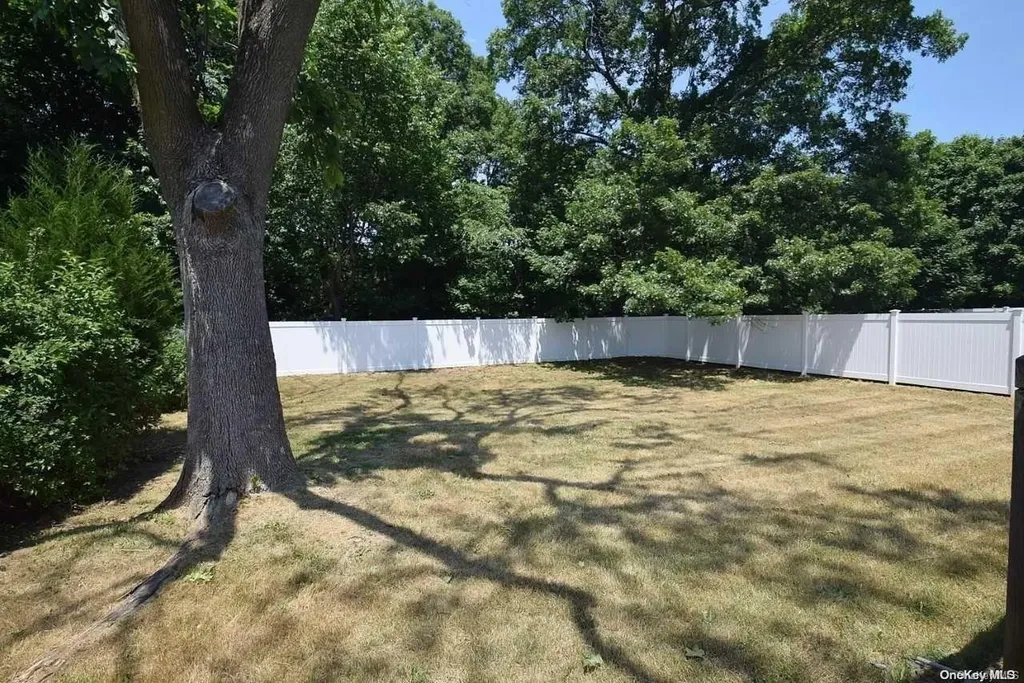 127 17th Street West Babylon NY 11704