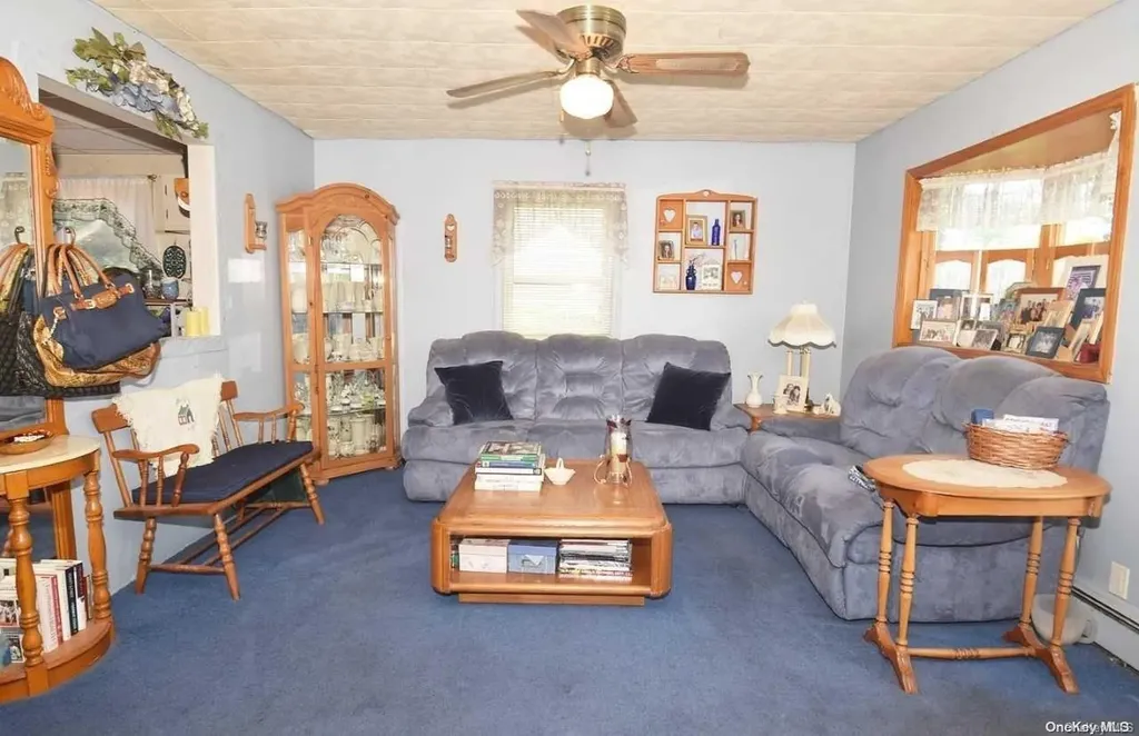 127 17th Street West Babylon NY 11704