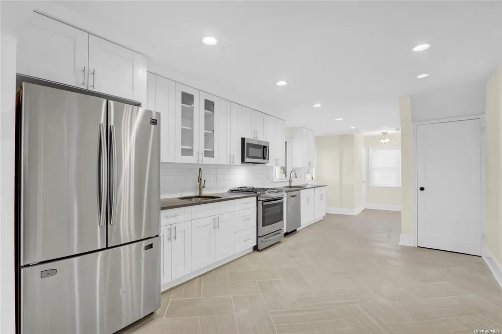 31 Adele Road Cedarhurst NY 11516