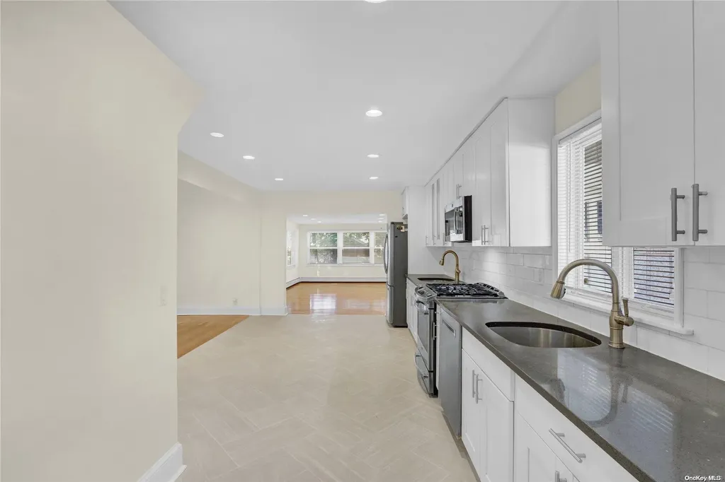 31 Adele Road Cedarhurst NY 11516